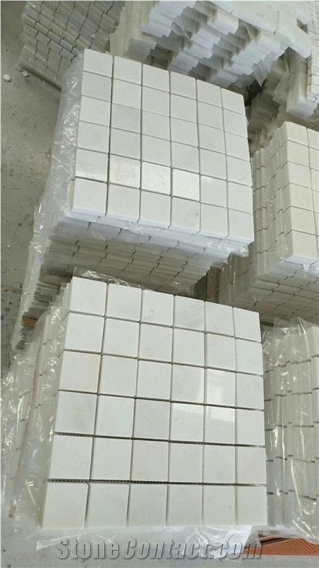 Carrara Marble Italian White Bianco Carrera Mini Brick Mosaic Tiles