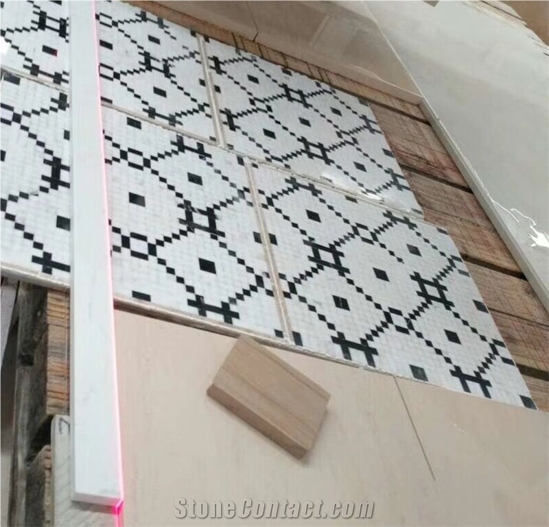 Natural Stone Premium Quality Mosaic Medallions Tiles for Floor/Wall