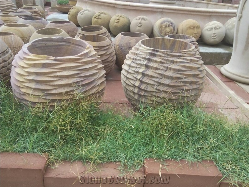 Flower Pots in Sandstone