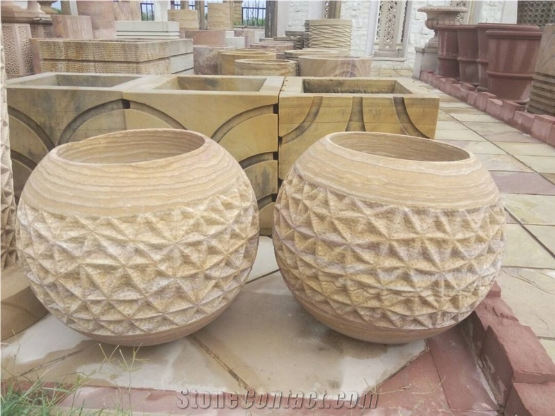 Flower Pots in Sandstone