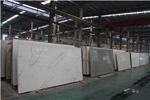 Thin Artificial Quartz Slabs for Shower Wall Panels