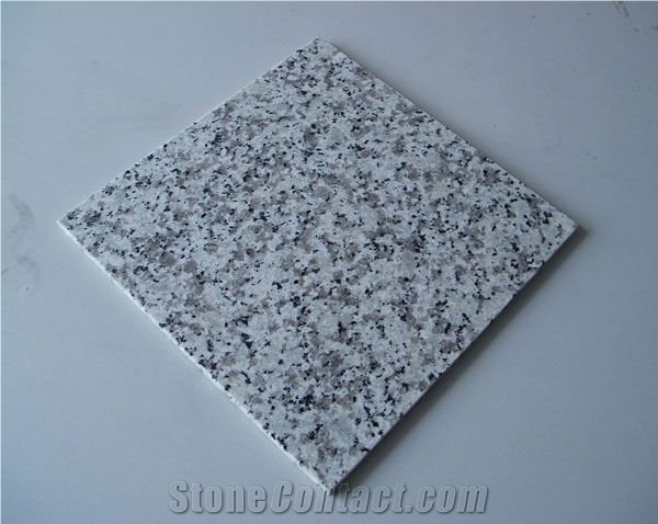 Chinese G439 Natural Granite Stone Tile for Flooring