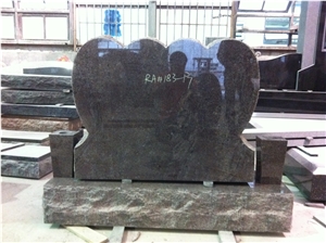 Custom Design Granite Locking Hearts Tombstone for Cemetery