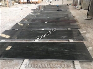 China New Granite Crown Green Slabs&Tiles Good Quality Best Peice Hot