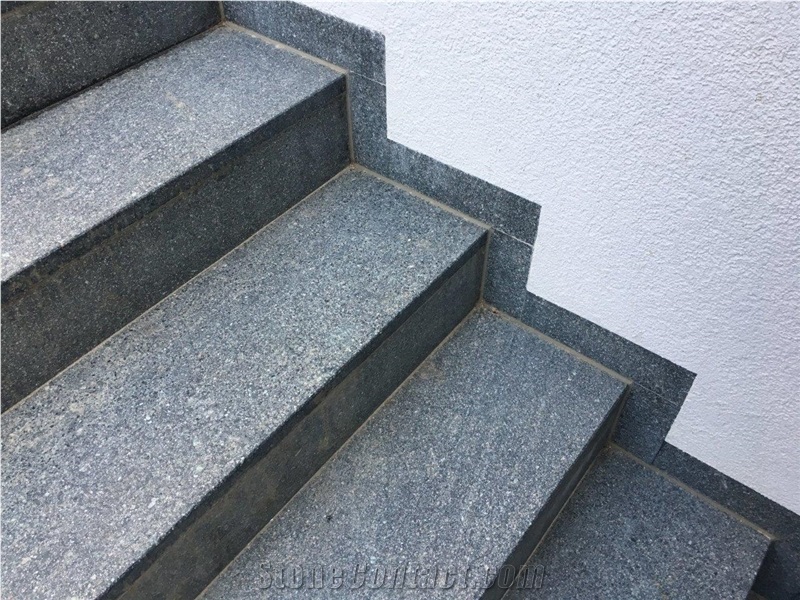 Green Grey Porphyry Steps Tiles