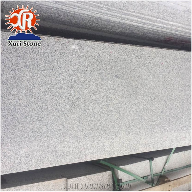 Flamed Surface Finishing from China G655 Grey Granite Floor Tile