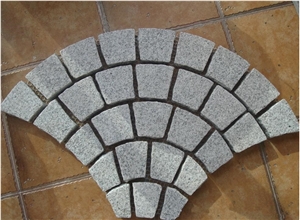 Fan Shape Mesh Backed Outdoor Cobble Stone Pavers Granite Paving Stone