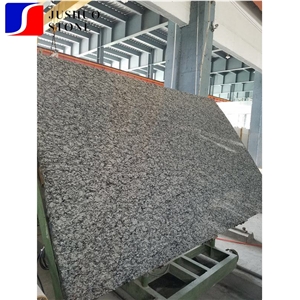 China Polished Spray White Natural Stone Granite Slabs for Floor Walls