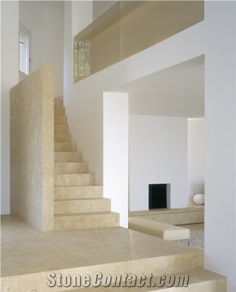 Portugal Beige Limestone Villia Floor Stepping,Moca Cream Coral Stone Staircase Risers Thresh