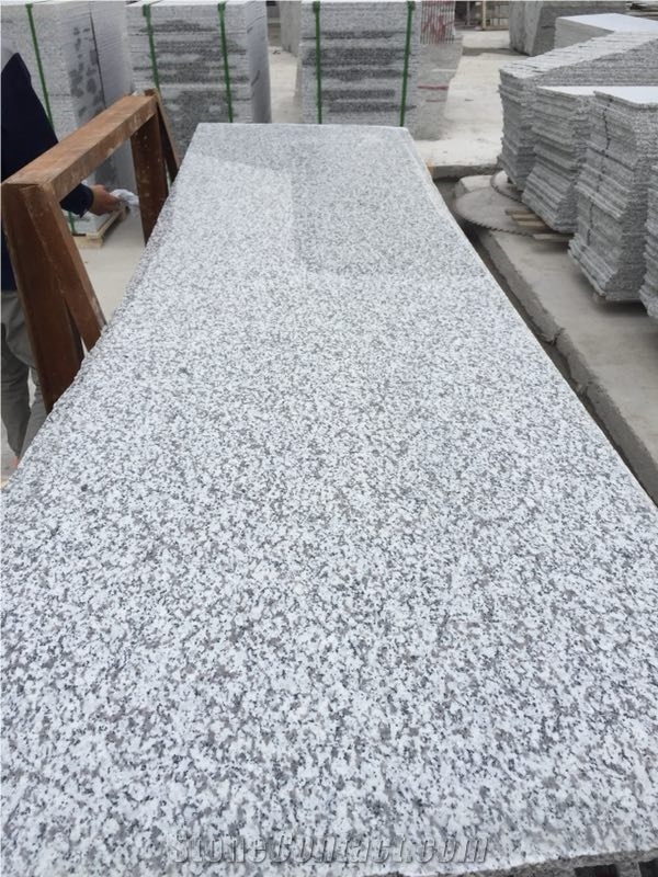New Gray Granite G439 Granite Slab Wholesale