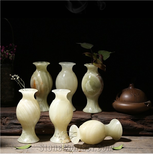 Green Jade Flower Vase Handicraft Carving Onyx Decor Gift Sculpture