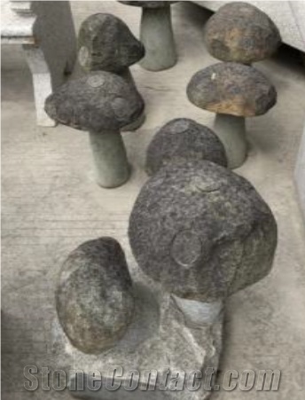 Stone Mushrooms Sculpture, Blue Grey Landscaping for Garden Decoration