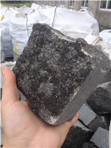 Ukrainian Gabbro Splitface Cobblestone Pavers, Cube Stone