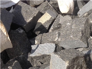 Ukrainian Gabbro Splitface Cobblestone Pavers, Cube Stone