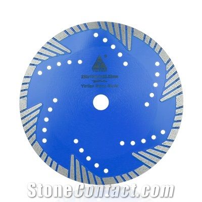 Hot Pressed Protective Teeth Diamond Saw Blade for Cutting Concrete