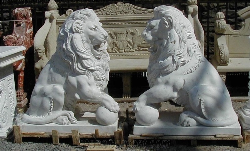 White Marble Handcarved Animal Sculptures, Sculptured Lion Statues