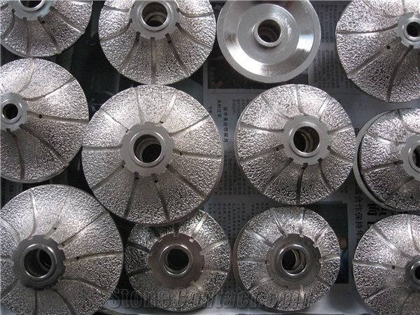 Vacuum Brazed Half-Bullnose Shape Diamond Profiling Wheel with Plastic