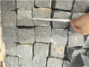 Black Basalt Granite Cobble Stone Natural Split