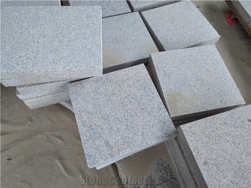 China Yellow Granite Stone Pavers