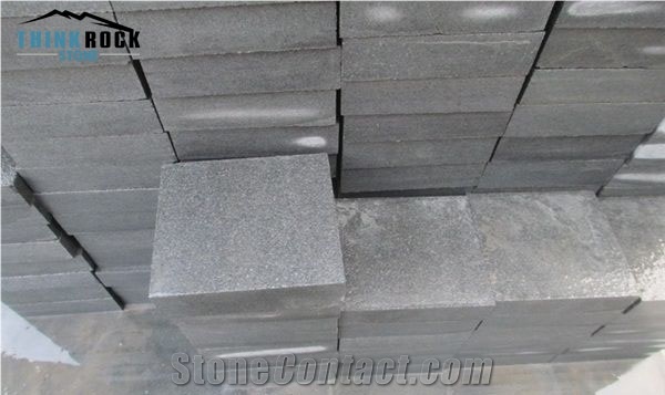 Popular Flamed Saw-Cut Hebei Black Granite Cube Stones