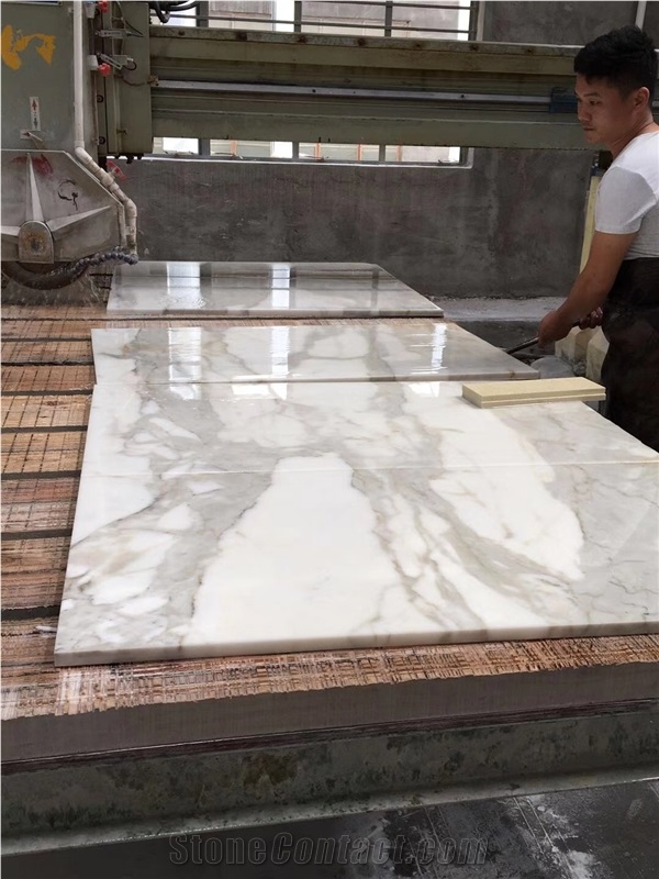 Calacatta White Marble Kitchen Design Countertops Backsplashes