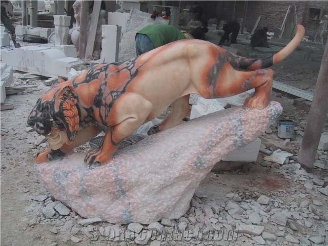 Beige Marble Hand Carved Animal Sculptures, Sculptured Lion Statues