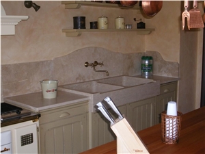 Perlatino Marble Traditional Kitchen Countertop