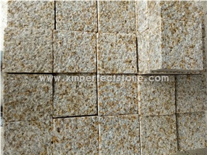Beige/Yellow Granite Cobblestone on Mesh Paving Stone