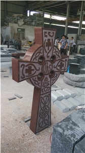 India Red Granite Celtic Cross Monument with Sambol Sambol Sandblasted