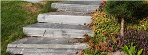 Oppdal Quartzite Stair Treads