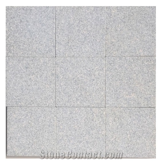 Beige Baipo Yellow Granite Tiles