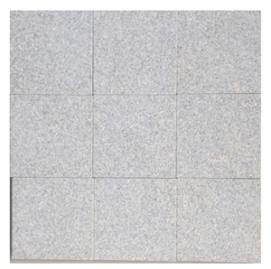 Beige Baipo Yellow Granite Tiles