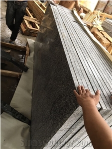 China Hots Salesg688 Granite Slabs/Tiles