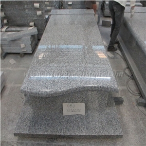 G623 Poland Tombstone Granite Gravestone