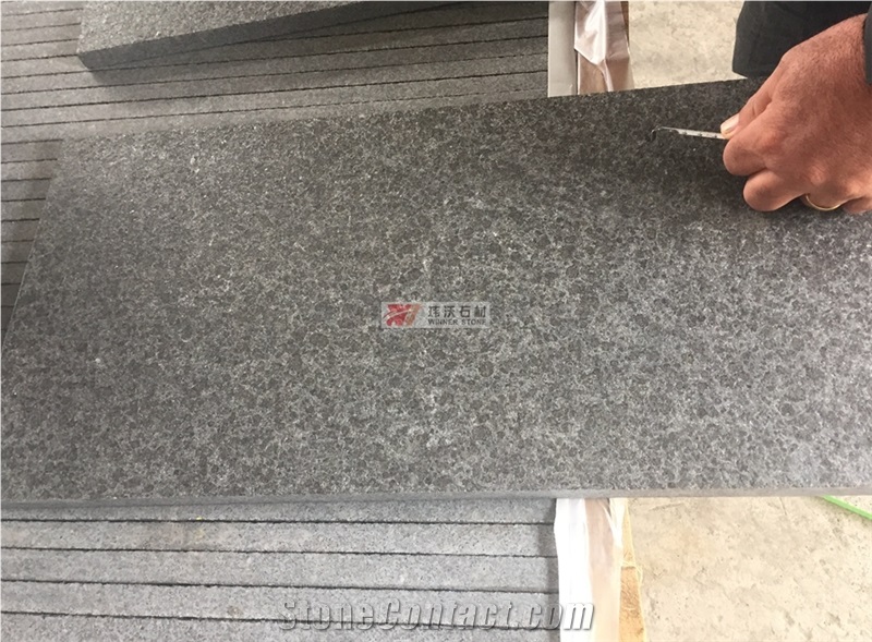 China Dark Grey G684 Granite Flooring Tiles
