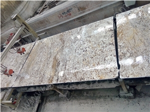 Chinese Bianco Antico Granite Slab for Countertops