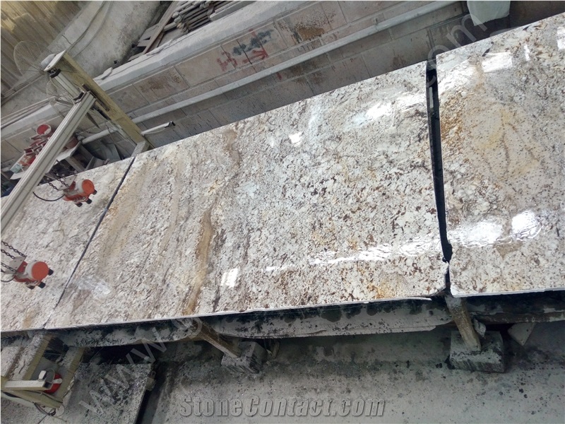 Chinese Bianco Antico Rain Forest Granite Slab