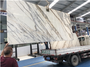 Calacatta Gold Marble Slabs 2cm Thickness
