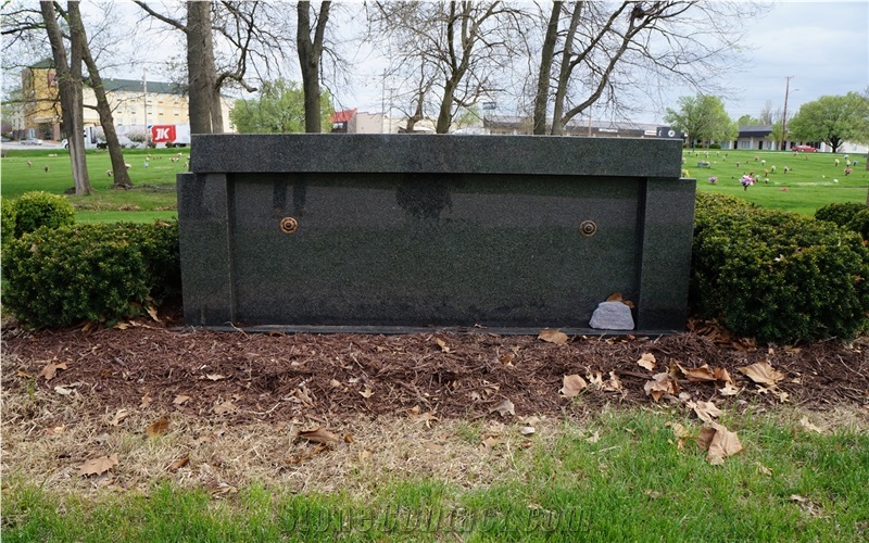 Black Granite 2 Crypts Private Mausoleum Cost