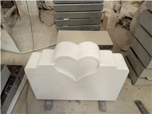 China White Marble Heart Headstone Monument Design