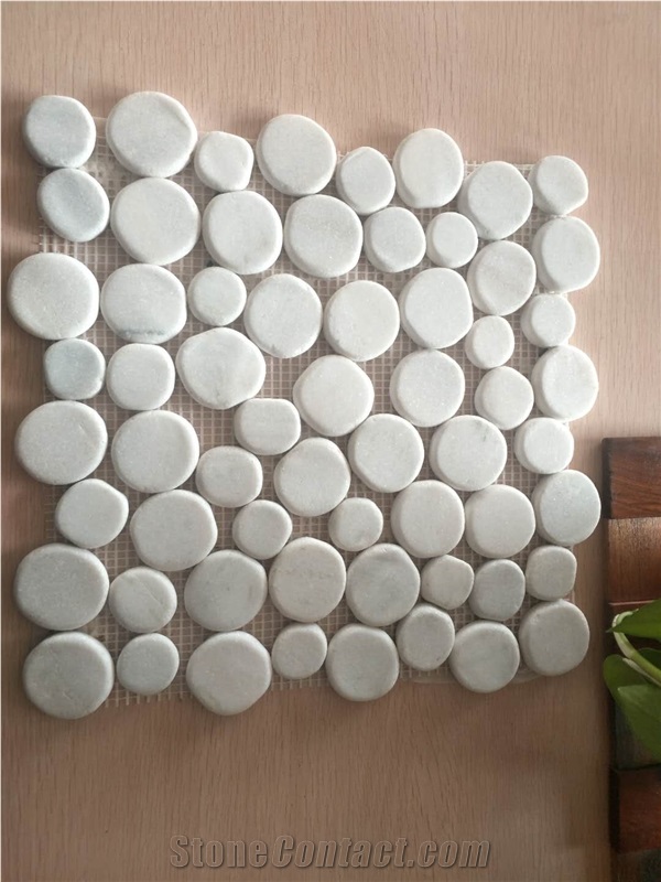 Beige Tumbled Chipped Pebble Style Mosaic Tiles