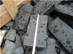 Zhangpu Black Basalt Cube Paving Stone Cobblestone
