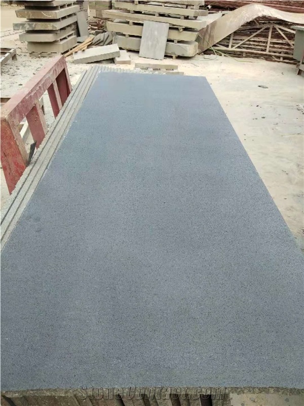 China Black Grey Honed Basalt Tiles Without Holes