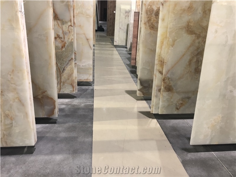 White Jade Onxy Polished Slab/Tile for Flooring