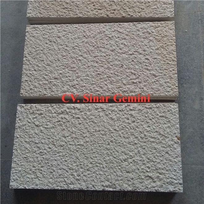 Semi White Limestone Wall Cladding Tiles
