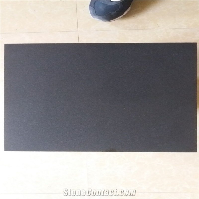 Absolute Black Granite Flooring Application Slab