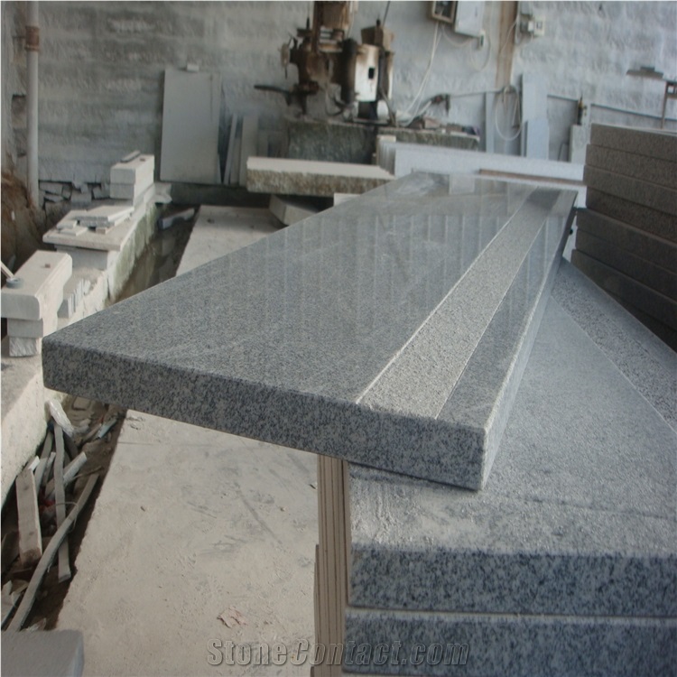 Chinese G633 Grey Granite Tiles