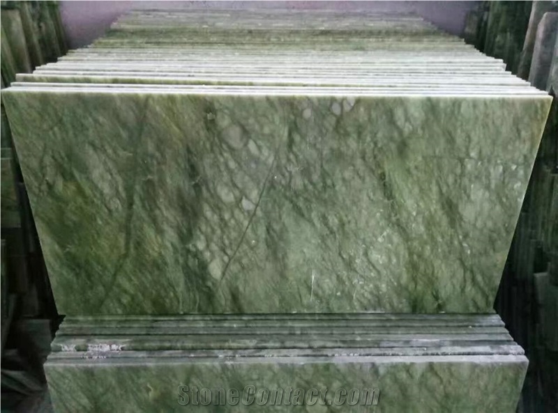 Polished Dandong Apple Green Marble Flooring Tiles