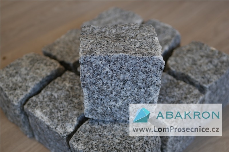Pozary- Pozarsky Granite Split Cobble Stone, Cube