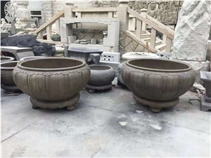 Granite Garden Water Pot